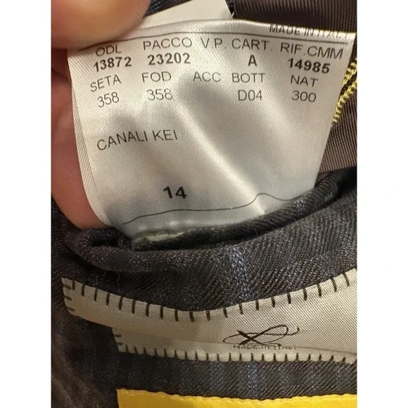 Canali Kei Men's Navy Windowpane 100% Wool Sport Coat Size 58 R (EU) 48 R (US) - Picture 9 of 9